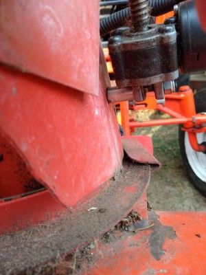 chute tilt mount.jpg