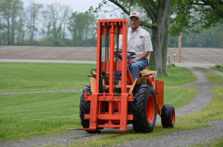 forklift 4.jpg