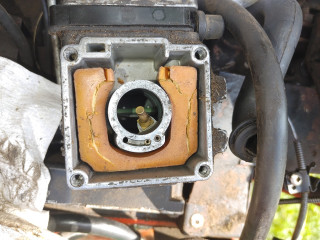 Dang cooler insulation carb floats