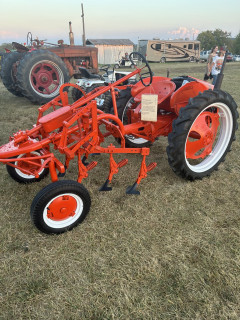 Nice example of an Allis Chalmers G