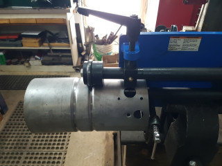 centre 3/8" beads are for strength where the mounting band sits