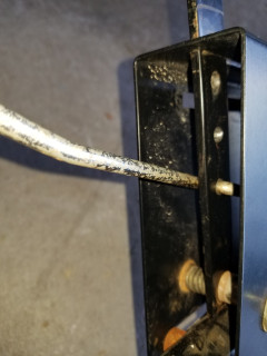 Control handle pivot point