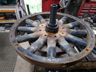 Using my hub tamer bearing tool to remove Dodge hubs