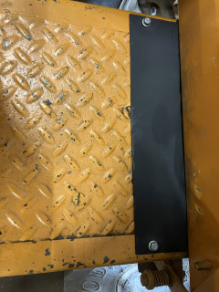 Access cover mounted