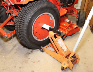 JD H78062 Wheel Weights & Weight Caddy (1)s.JPG