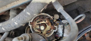 Nissan distributor.jpg