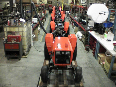 Ingersoll Tractor Production line 2007 1.jpg