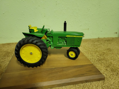 #42 JD 4010.jpg