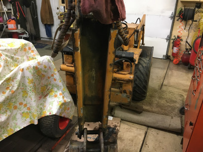 Bucket cylinder removed