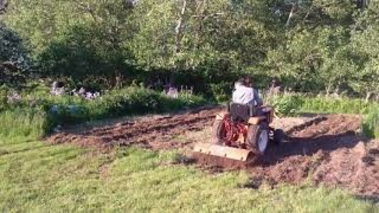 Tilling thumbnail.jpg