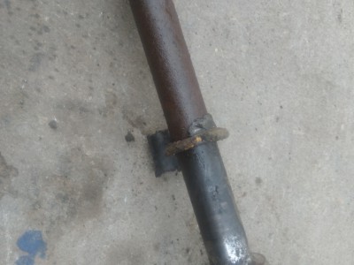 LH axle bushing.jpg