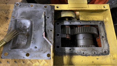 B768185D-A7E3-4A26-A1D6-0ECBEA219D9B.jpeg (488.04 KiB) Viewed 6171 times Applied rust treatment on the underside the the cover and the surface it bolts on