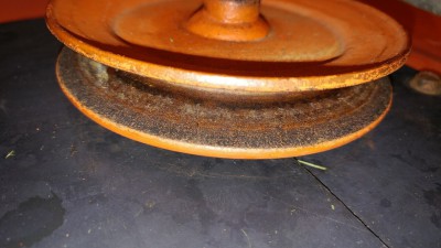 Rusted and pitted drive pulley.jpg