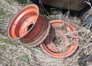 tractor rims.jpg